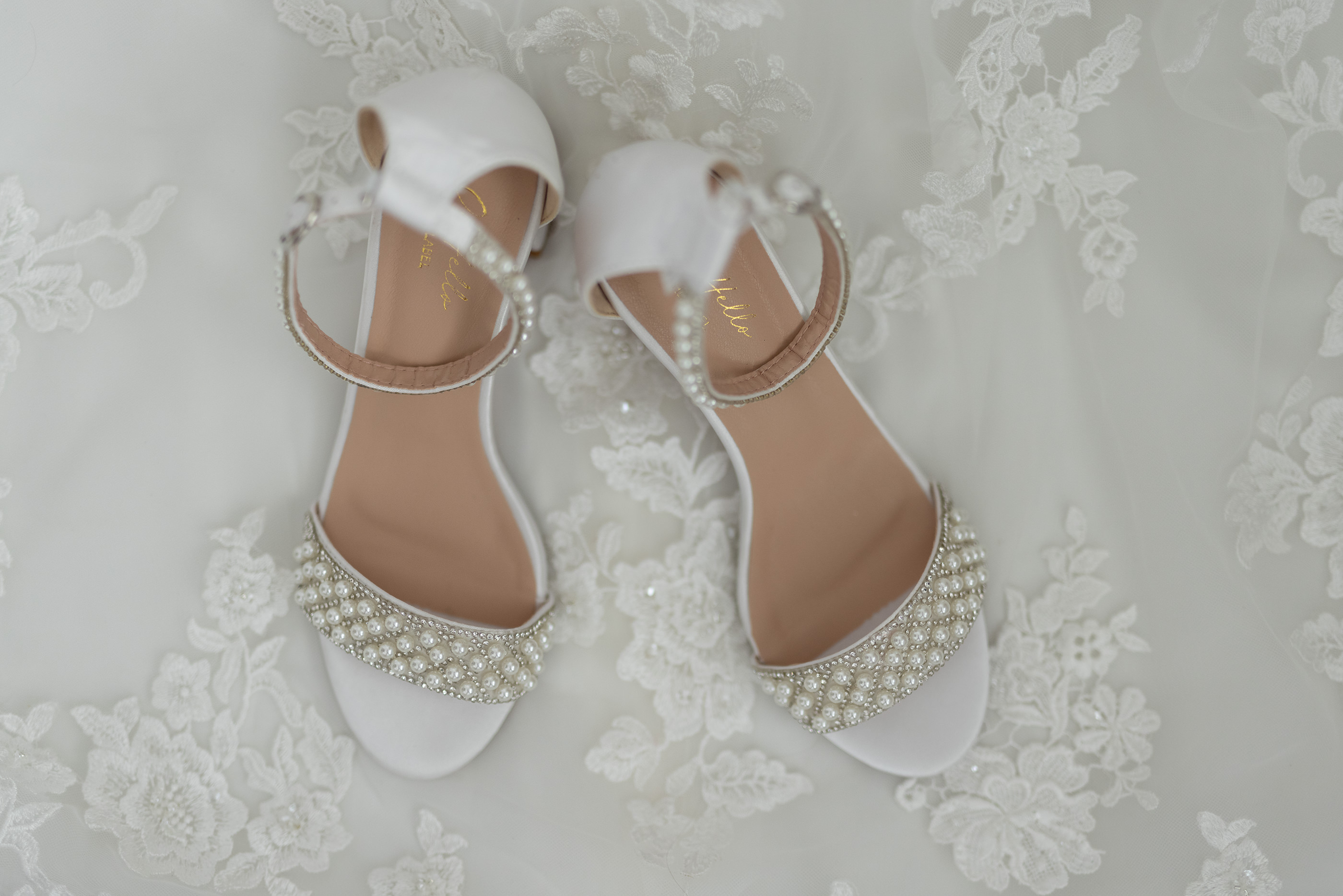 The wedding shoes 