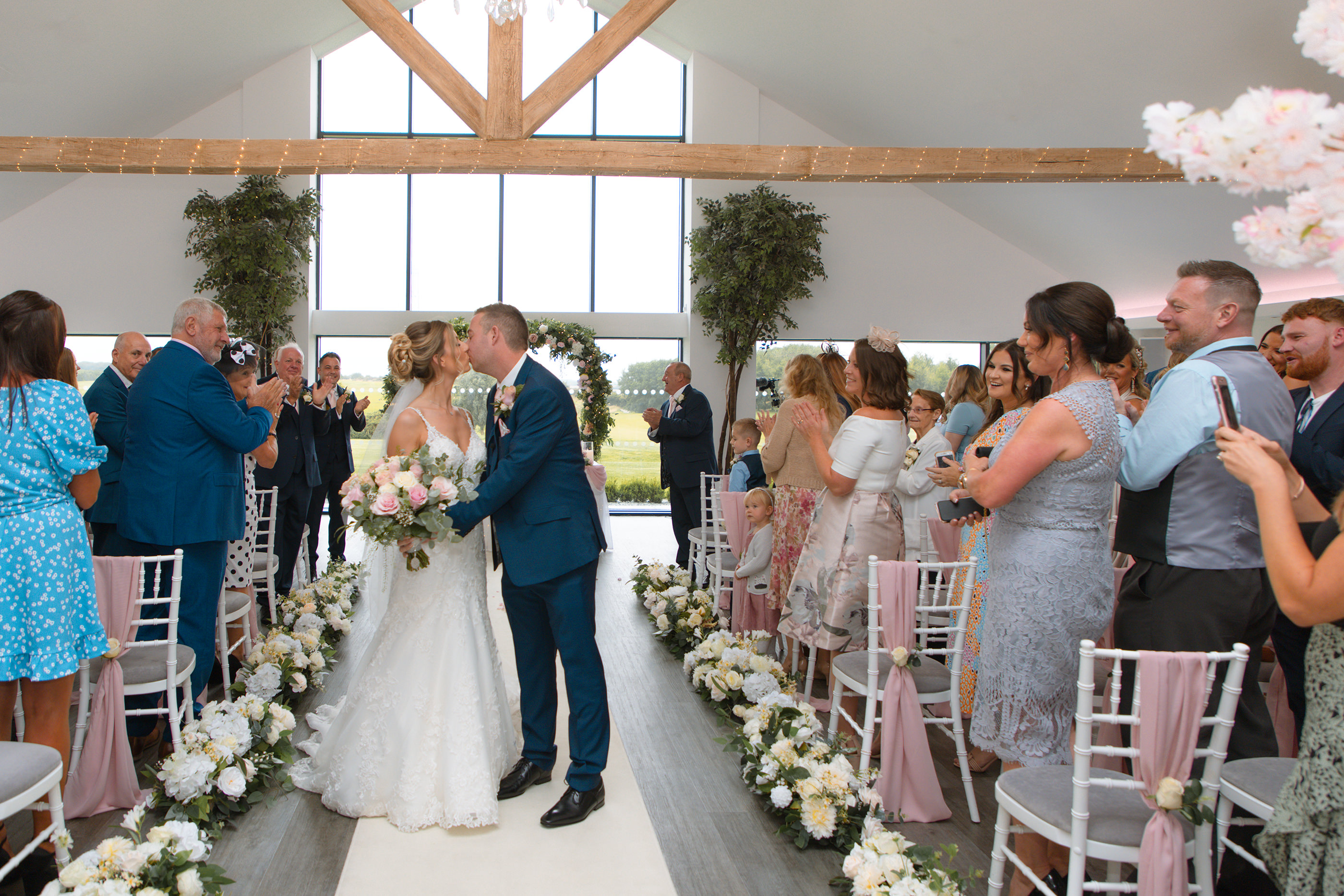 Staining Lodge glass house wedding photographer 