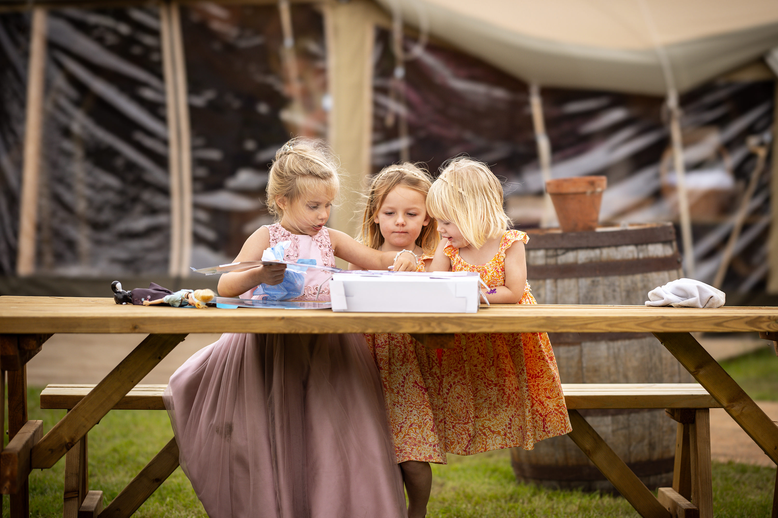 Children playing outside at the wedding 