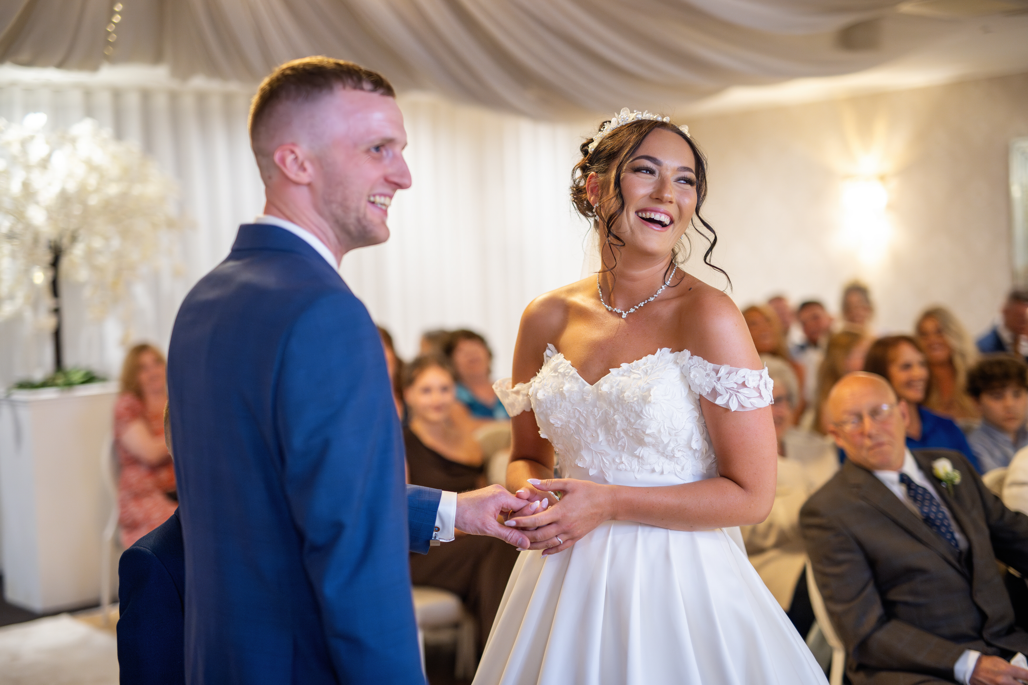 Wedding photographer Glendower Hotel