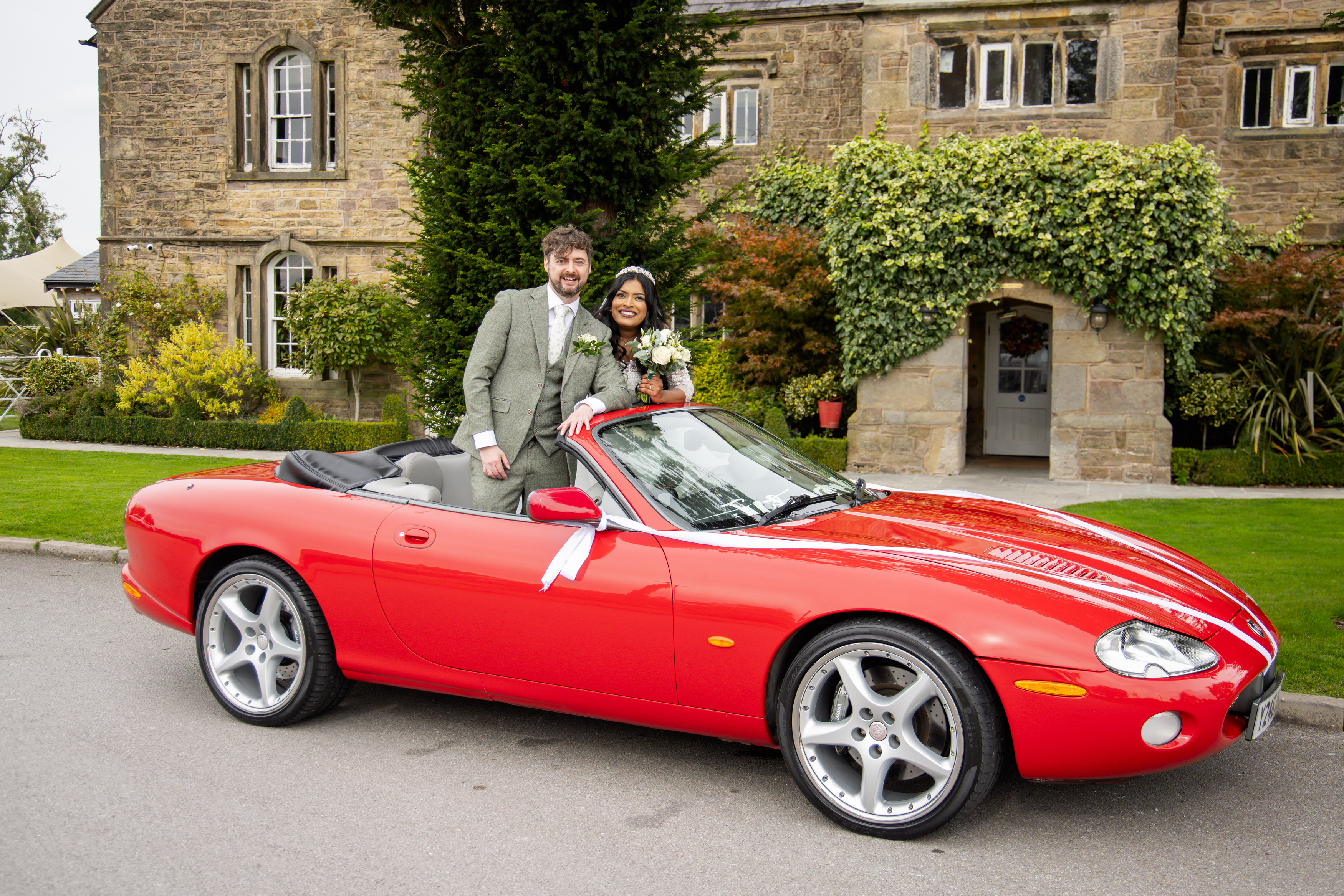 Udara and Tony arrive at Haighton  Manor